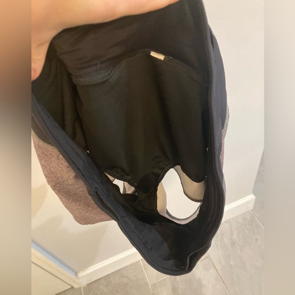 Lululemon athletica Black and Gray Athletic Speed Up Shorts Women’s Plus size 14 - Picture 5 of 5